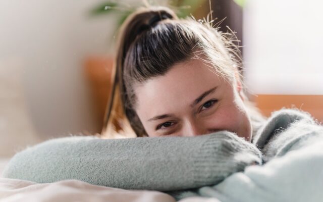 az-instantense-plus-szerum-a-homlokrancok-ellen-is-hatasos